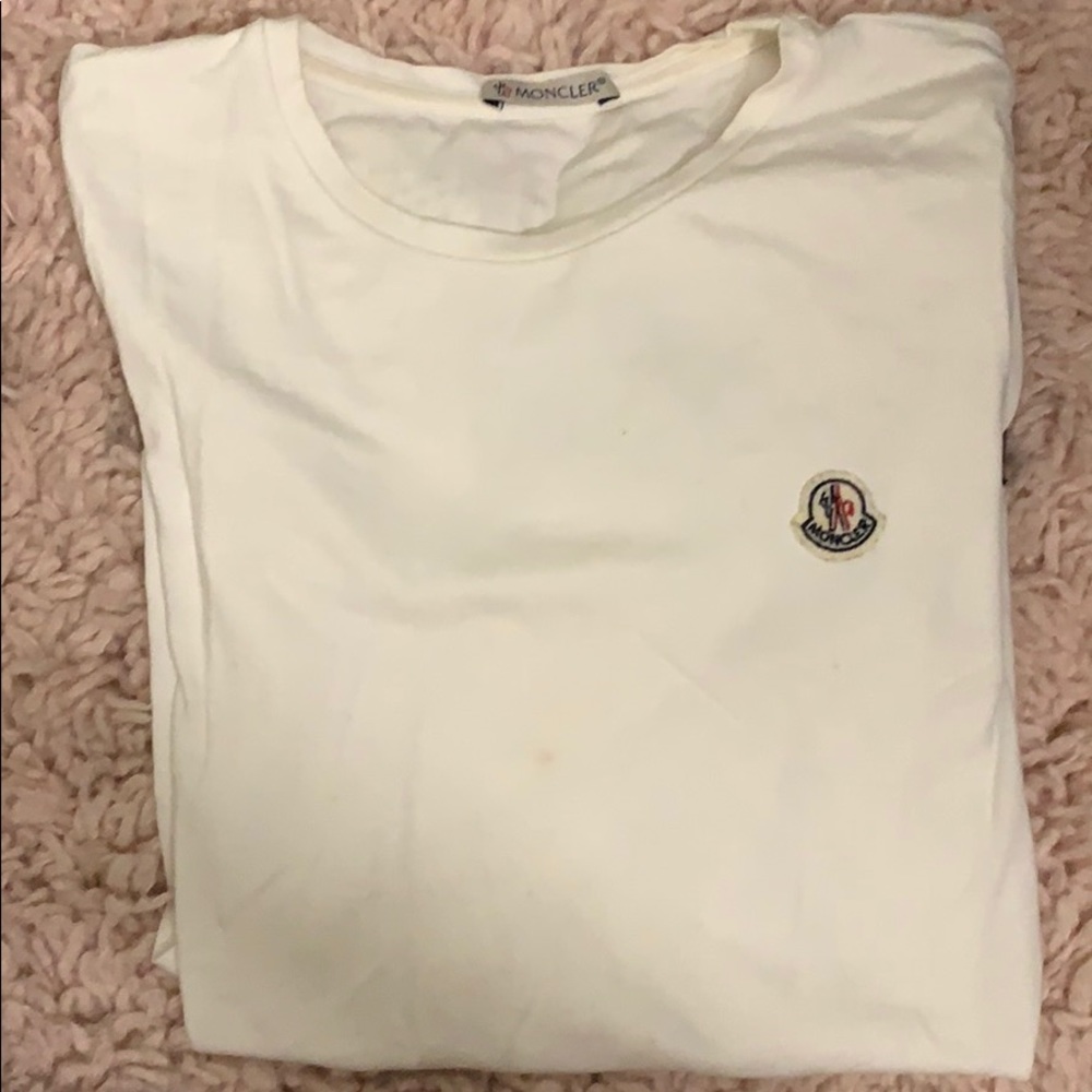 ❌SOLD❌ White Moncler t shirt